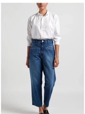 LIKE NEW Closed Women's Worker ‘85 Jeans in Medium Blue